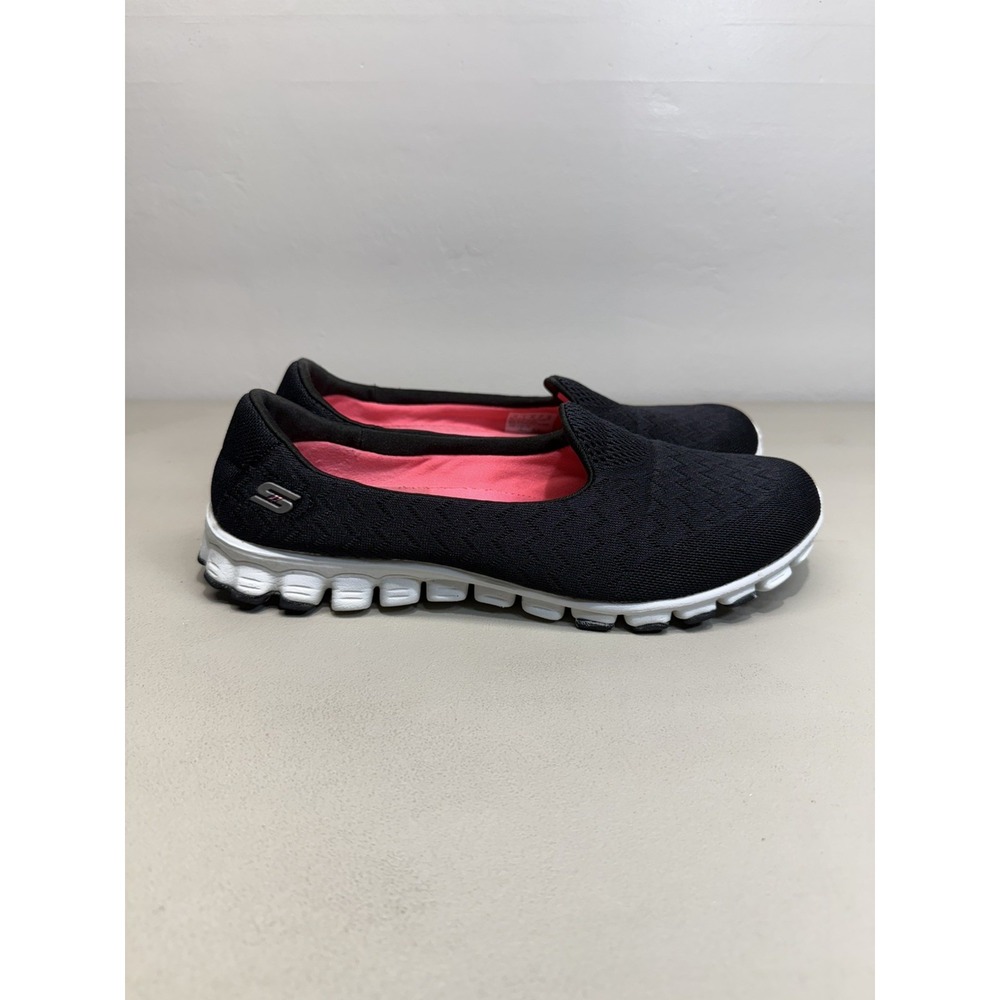Skechers Women's Size 10 Microburst 21934M Slip On Shoes Flats